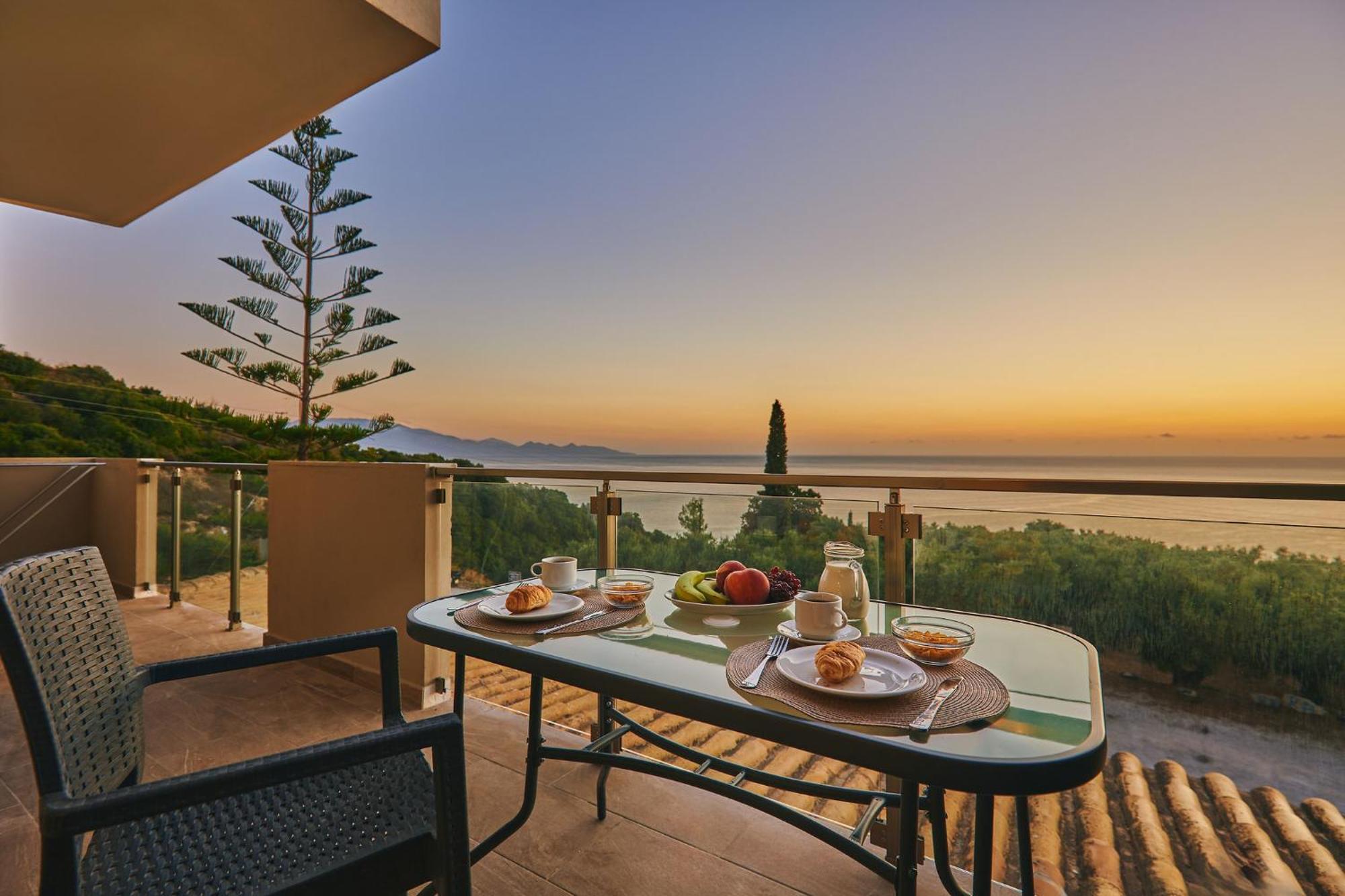Pelagaki Sunrise Apartments Orthoniai Exterior photo